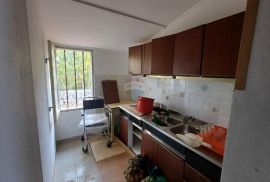 Istra, Marčana, gospodarski objekt na 12000 m2, Marčana, House