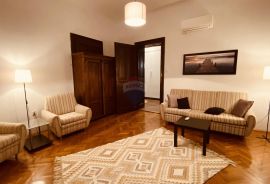 OPATIJA, Centar - Stan 2. red od mora, Opatija, Apartamento