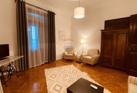 OPATIJA, Centar - Stan 2. red od mora, Opatija, Apartamento