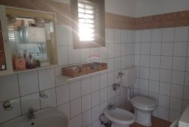 Istra, Premantura, kuća od 84 m2, Medulin, House