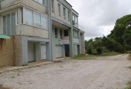 ISTRA, KAŠTEL - Trosobni stan 87 m2 s garažom, pogled more!, Buje, Flat