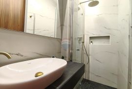 Zagreb, Vinogradska, luksuzni stan 1S+DB, Donji Grad, Apartamento