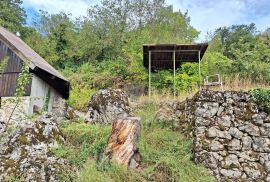 UČKA - ruševina u parku prirode, Opatija - Okolica, House