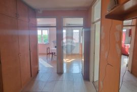 Istra, Pula stan 73m2, Pula, Appartment