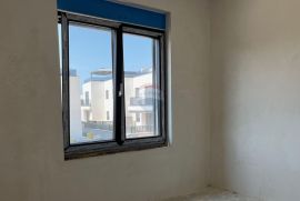 Poreč, moderan stan u novogradnji s krovnom terasom, Poreč, Appartement