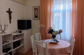 Senj,50 m2,  2S+DB, centar, u blizini mora, Senj, Appartement