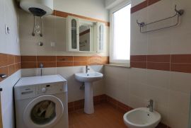 Stan u prizemlju s okućnicom u blizini Poreča, Poreč, Apartamento