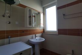 Stan u prizemlju s okućnicom u blizini Poreča, Poreč, Flat