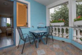 Poreč okolica, Apartmanska kuća s 4 apartmana, Poreč, بيت