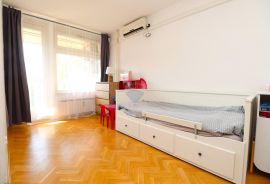 Zagreb, Gajnice, lijepi stan u ulici Medpotoki, 71m2, Podsused - Vrapče, Wohnung