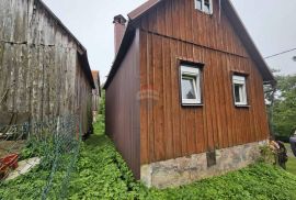 Skrad, samostojeća kuća s gospodarskom zgradom , Gorski kotar, Skrad, Casa