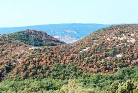 Crikvenica, Mavrići, šarmantna starina, 158 m2, Vinodolska Općina, Famiglia