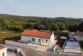 Istra, Poreč okolica - nova kuća s bazenom 135 m2, Sveti Lovreč, Maison