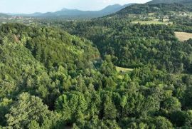 Građevinski teren s pogledom na Klek, Vrbovsko, Gorski kotar, Vrbovsko, أرض