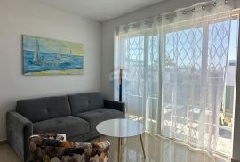 Istra,Novigrad - Stan prvi red do mora s krovnom terasom, Novigrad, Apartamento