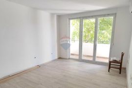 Rijeka, Srdoči - novoadaptirani 2S+DB površine 61m2, Rijeka, Daire