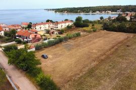 Istra, Lovrečica, Građevinski teren 150 m od mora, Umag, Terra