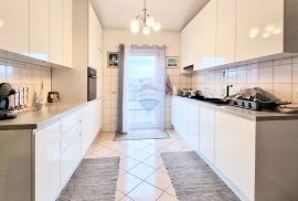 Istra, Rovinj okolica, prizemna kuća 156m2 s okućnicom 480m2, Rovinj, بيت