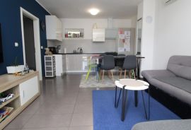 Istra, Novigrad - Dvosoban stan u prizemlju s vrtom, Novigrad, Apartamento