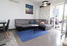 Istra, Novigrad - Dvosoban stan u prizemlju s vrtom, Novigrad, Appartment