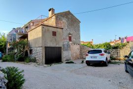 OTOK KRK- kamena kuća na prodaju, Krk, House