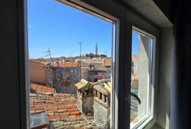 Rovinj,novi stan u starom gradu-55m2, Rovinj, Apartamento