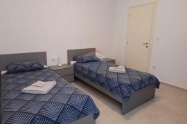 Pula, Štinjan, komforan stan u novogradnji, Pula, Apartamento