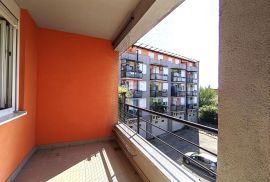 Zagreb, Oranice, stan 83 m2, 2S+DB+garažno mjesto, Stenjevec, Flat