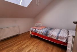 Stan Dugo Selo centar, DB + 2SS, lođa, Dugo Selo, Apartamento