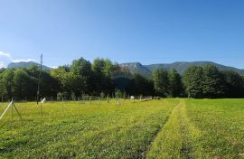 Gorski kotar, Brod na Kupi - autohtona kuća sa vlastitim pristupom na rijeku Kupu, Delnice, Casa