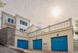 Rijeka, Banderovo  Villa 400m2, 3 stana i 3 garaže, Rijeka, بيت