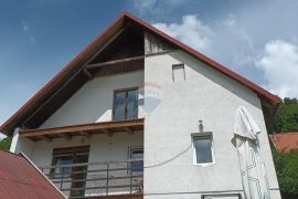 Gorski kotar, Lokve - kamp i kuća uz jezero, Lokve, House