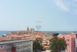 Umag, centar - jedinstveni penthouse studio, izvanredan pogled, Umag, Διαμέρισμα