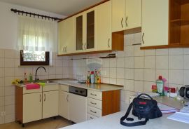 Kastav - prizemlje sa okućnicom, Kastav, Apartamento