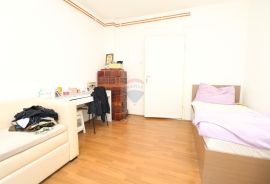 Zagreb, Srednjaci, renovirani stan s dvije spavaće sobe, 56m2, Trešnjevka - Jug, Wohnung