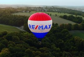 Poreč, atraktivno građevinsko zemljište prvi red do mora!, Poreč, Terreno