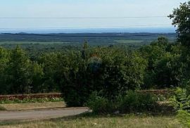 Građevinsko zemljište s pogledom na more u Višnjanu, Višnjan, Terrain