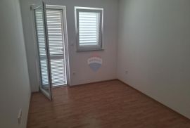 Selce- stan 1S+DB sa garažom, Crikvenica, Flat