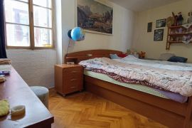 Rovinj, dvosoban stan u strogradskoj jezgri, Rovinj, Appartment