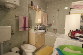 Rovinj, dvosoban stan u strogradskoj jezgri, Rovinj, Apartamento