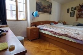 Rovinj, dvosoban stan u strogradskoj jezgri, Rovinj, Wohnung