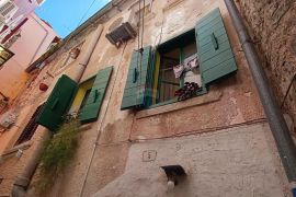 Rovinj, dvosoban stan u strogradskoj jezgri, Rovinj, Wohnung