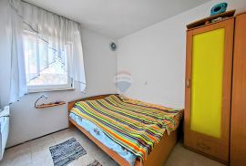 OTOK KRK-GRAD KRK,apartman u prizemlju sa vrtom, Krk, Appartement