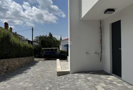 OTOK KRK-NIVICE ,dvojna vila sa predivnim pogledom na more, Omišalj, Haus