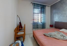 Rovinj,2 stana,60m2+30m2,Lamanova,parking, Rovinj, Kвартира