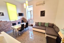 OPATIJA CENTAR - stan za dugoročni najam, Opatija, Appartment