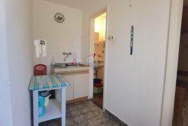 ISTRA,MEDULIN - kuća na lijepoj lokaciji s okućnicom, Medulin, Casa