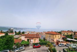 OPATIJA,CENTAR- stan, parking, okućnica, balkon, pogled na more, Opatija, Wohnung