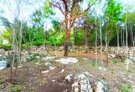 Istra,Lupoglav-Građevinsko zemljište okruženo prirodom, Lupoglav, Terrain