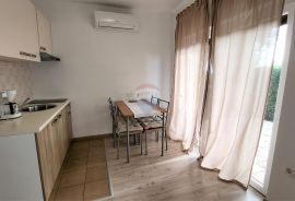 Istra, Umag okolica, atraktivan stan s okućnicom, Umag, Appartement